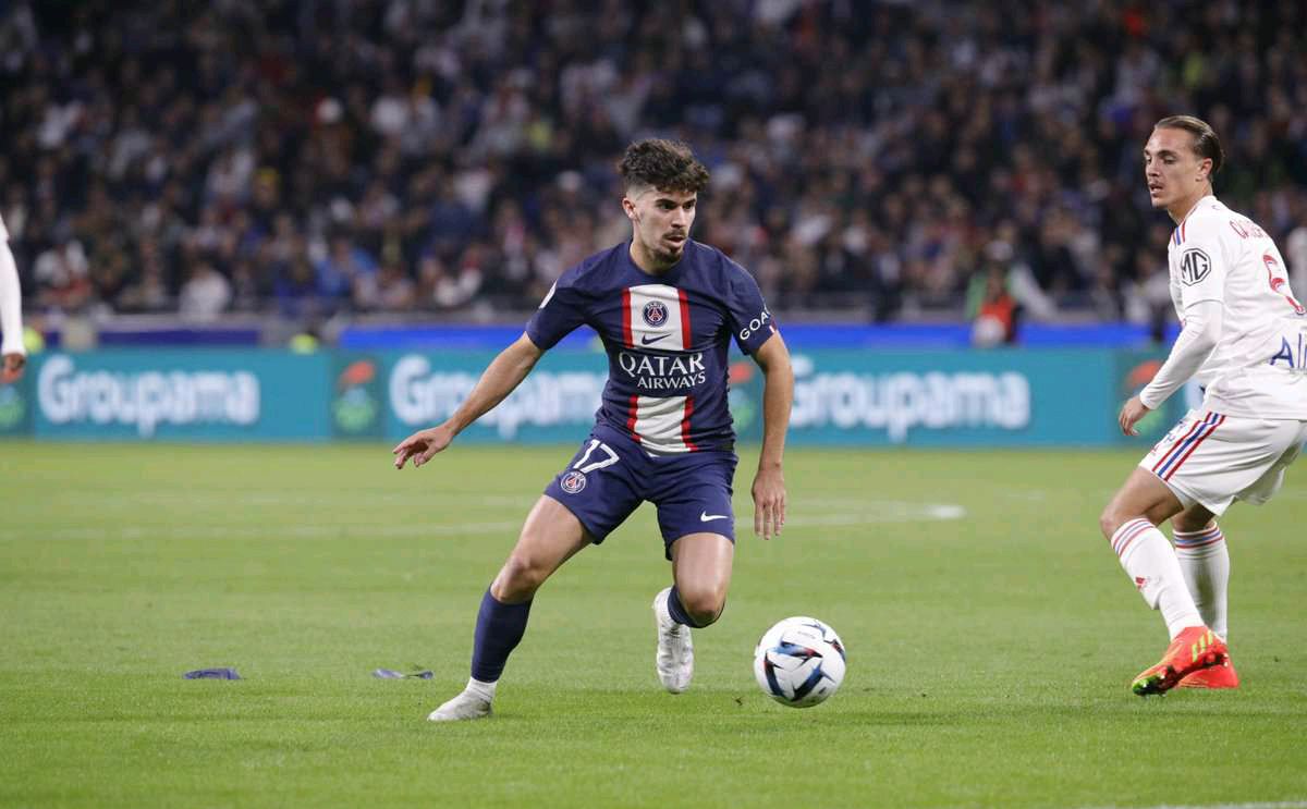 號曼聯球衣 號曼聯球衣