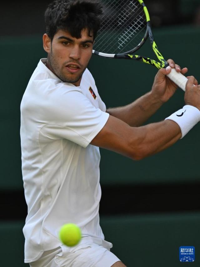 棒球赛季的 棒球赛季的